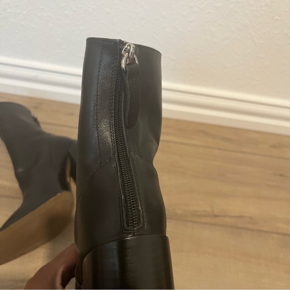 Alias Mae Eden Bootie in Black Leather Square Toe Size 6 (36) - Picture 5 of 8